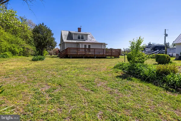 $595,000 | 4809 Coles Point Road, Hague, VA 22469