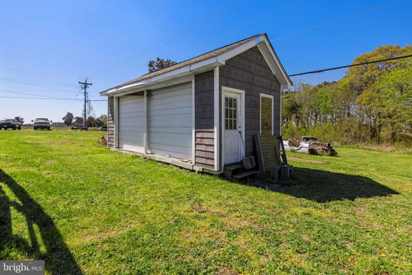 $595,000 | 4809 Coles Point Road, Hague, VA 22469