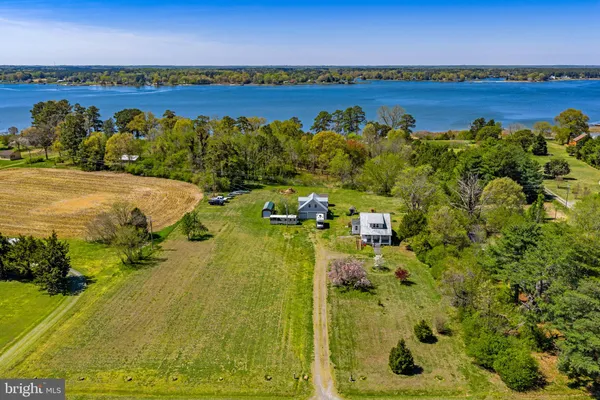 $595,000 | 4809 Coles Point Road, Hague, VA 22469
