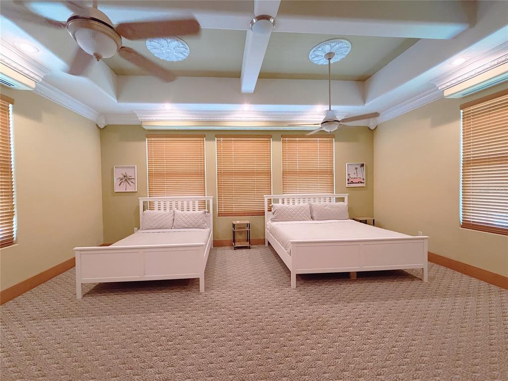 4421 Reaves Road Kissimmee, FL 34746 - Photo 67 of 100 a living room with furniture and a large window