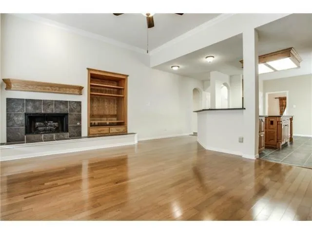 a view of a livingroom with a fireplace