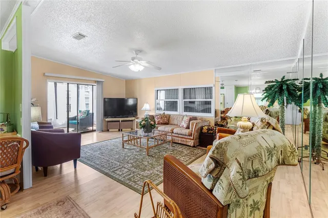 $239,000 | 15 Meadowlark Circle, Ellenton, FL 34222