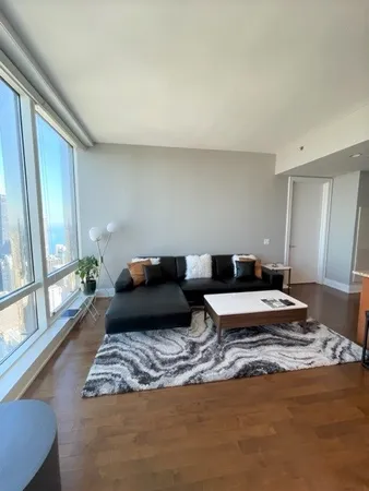 $4,000 | 401 North Wabash Avenue, Unit 58B, Chicago, IL 60611