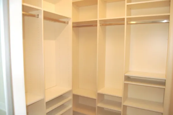 $4,000 | 401 North Wabash Avenue, Unit 58B, Chicago, IL 60611