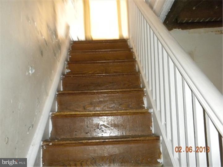 6534 Reedland Street Philadelphia, PA 19142 - Photo 5 of 10 Gallery Image 5