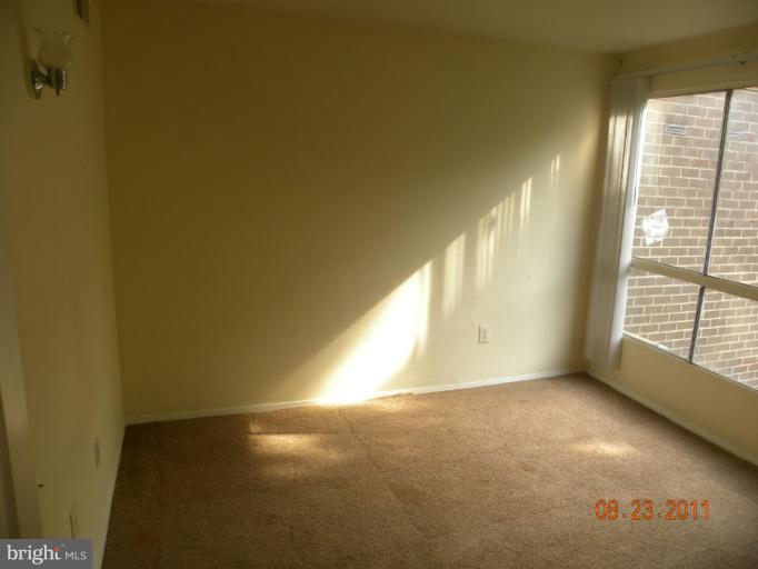 7977 Riggs Road, Unit 10 Hyattsville, MD 20783 - Photo 4 of 7 Bedroom
