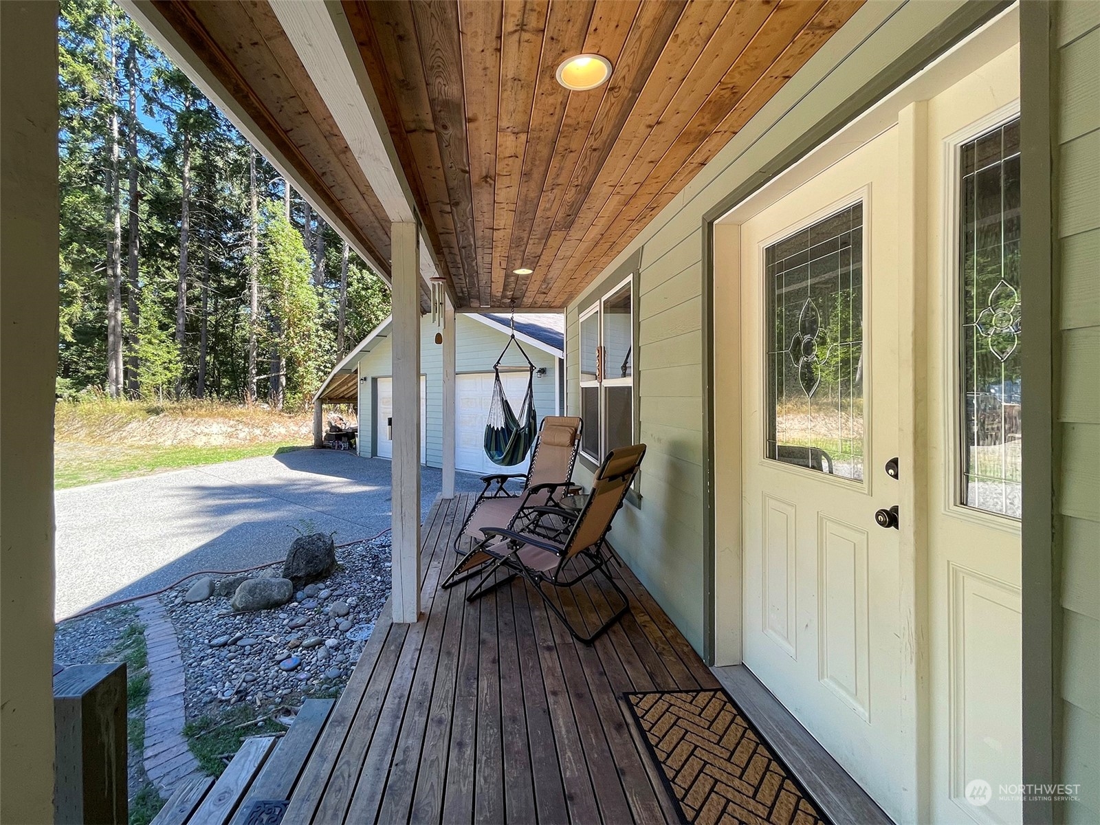 268 Black Diamond Road Port Angeles, WA 98363 - Photo 3 of 40 Gallery Image 3