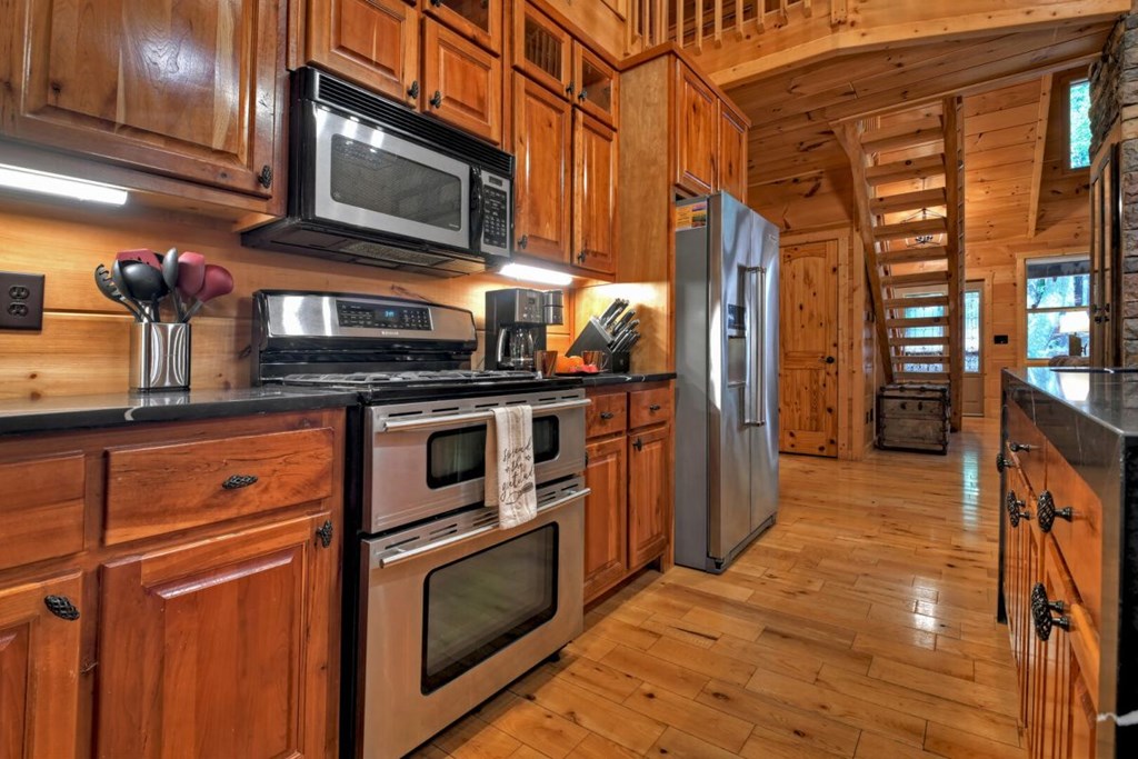 390 Twin Creeks Blue Ridge, GA 30513 - Photo 22 of 56