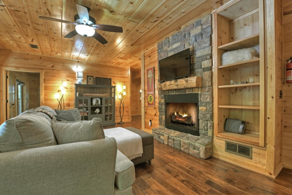 390 Twin Creeks Blue Ridge, GA 30513 - Photo 36 of 56