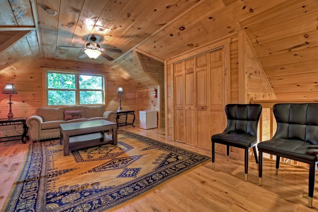390 Twin Creeks Blue Ridge, GA 30513 - Photo 8 of 56