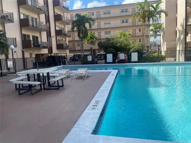 $265 | 1950 West 54th Street, Unit 105, Hialeah, FL 33012