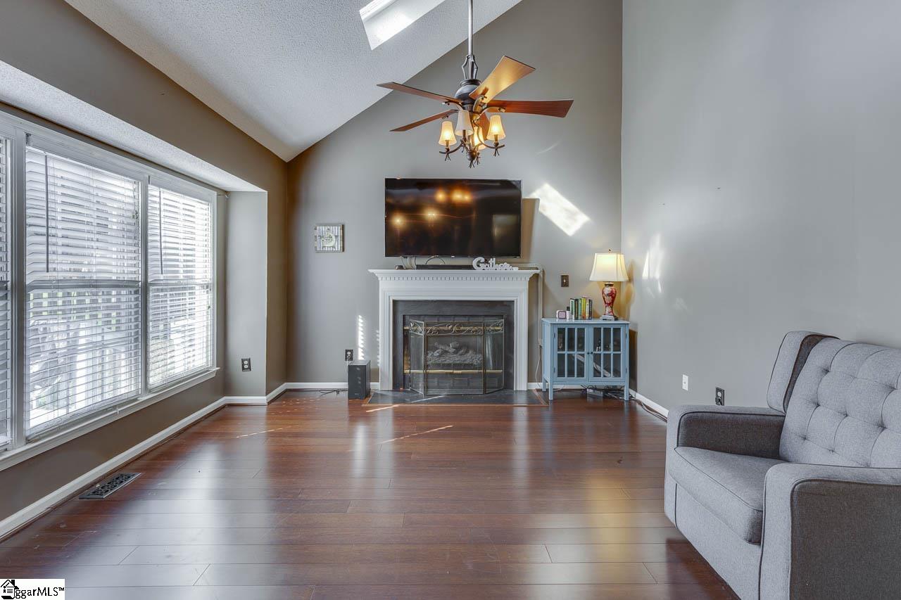 24 Poplar Springs Drive Mauldin, SC 29662 - Photo 4 of 23