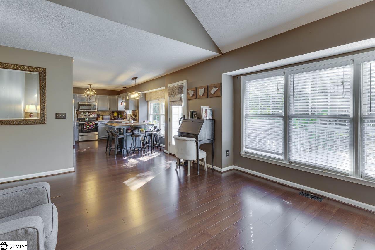 24 Poplar Springs Drive Mauldin, SC 29662 - Photo 5 of 23