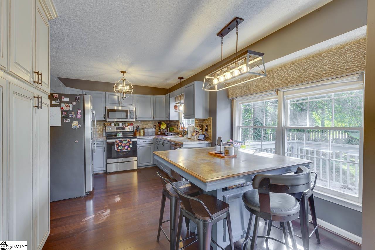 24 Poplar Springs Drive Mauldin, SC 29662 - Photo 6 of 23