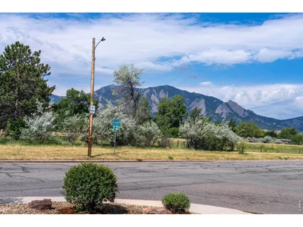 $920,000 | 110 Mohawk Drive, Boulder, CO 80303