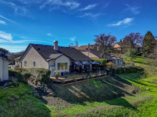 $689,000 | 352 Mitchell Lake Lane, Copperopolis, CA 95228