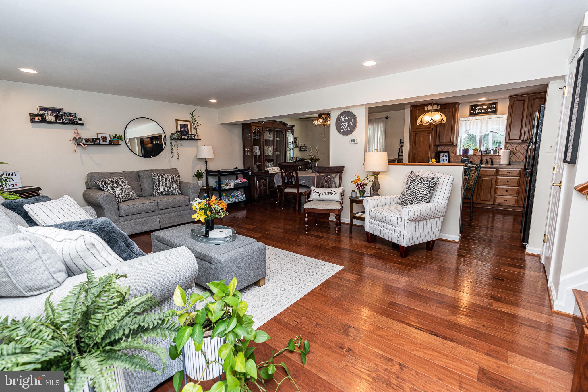 23 Yew Road Essex, MD 21221 - Photo 13 of 47
