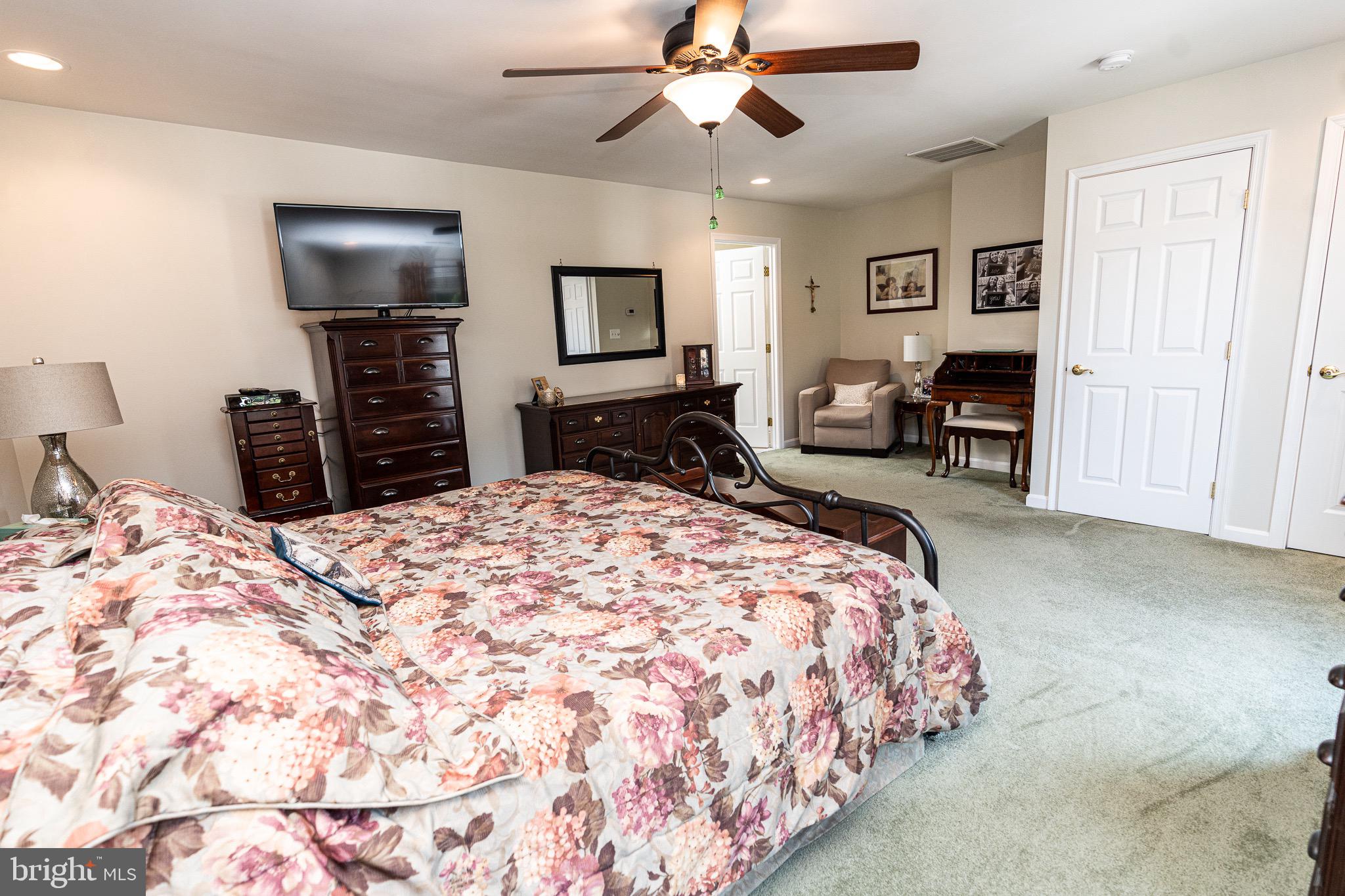 23 Yew Road Essex, MD 21221 - Photo 32 of 47