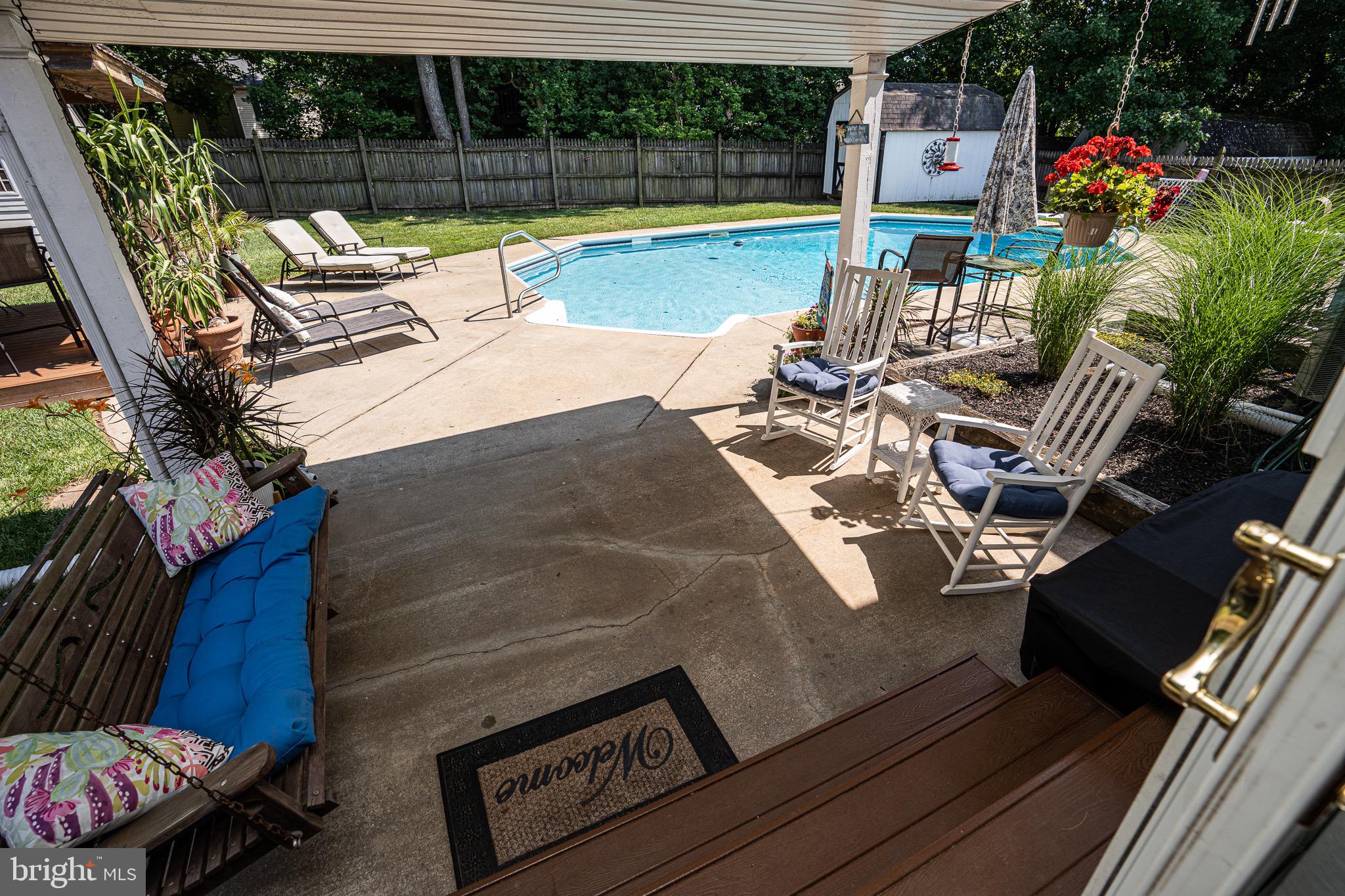 23 Yew Road Essex, MD 21221 - Photo 8 of 47