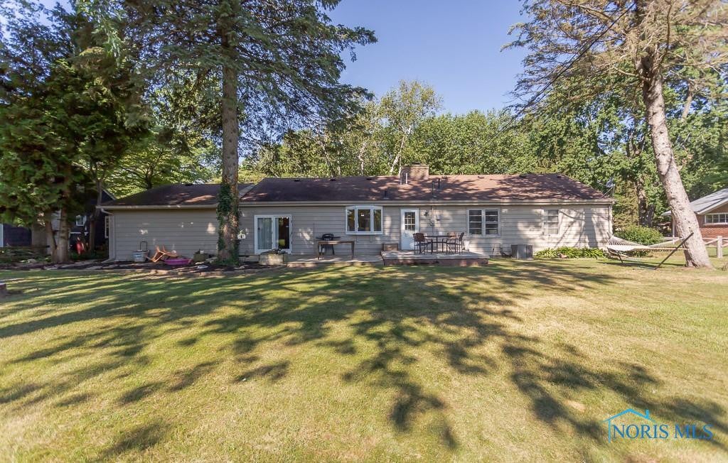 5242 Pawnee Road Toledo, OH 43613 - Photo 10 of 46 Gallery Image 10