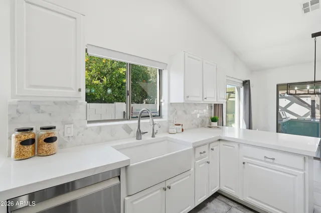 $650,000 | 756 East Palomino Drive, Gilbert, AZ 85296