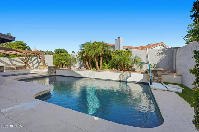 $650,000 | 756 East Palomino Drive, Gilbert, AZ 85296