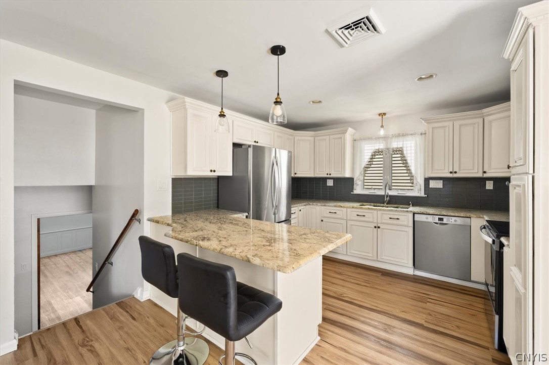 2515 Edgewood Road Utica, NY 13501 - Photo 6 of 50