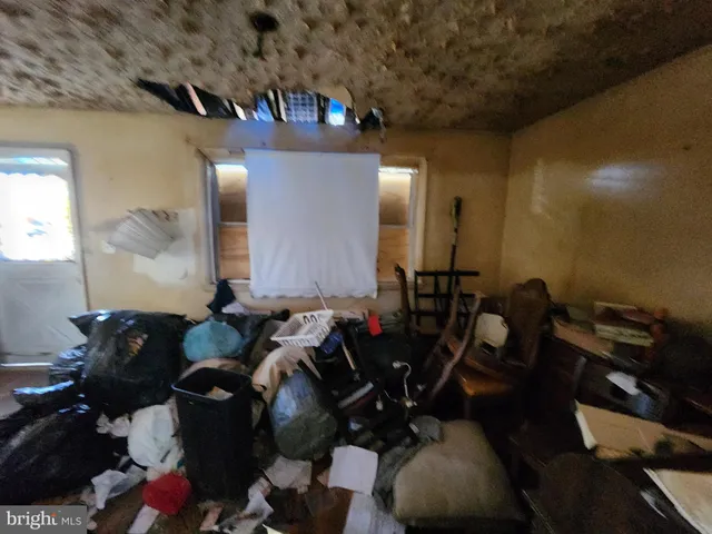 $100,000 | 6701 Bessemer Avenue, Baltimore, MD 21222