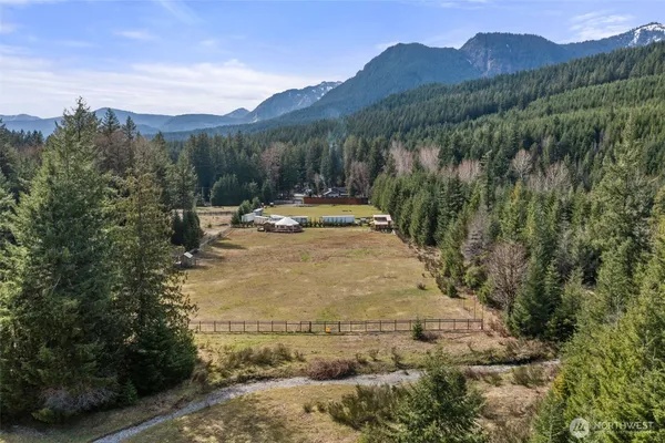 $785,000 | 216 Eagle Peak Drive, Packwood, WA 98361