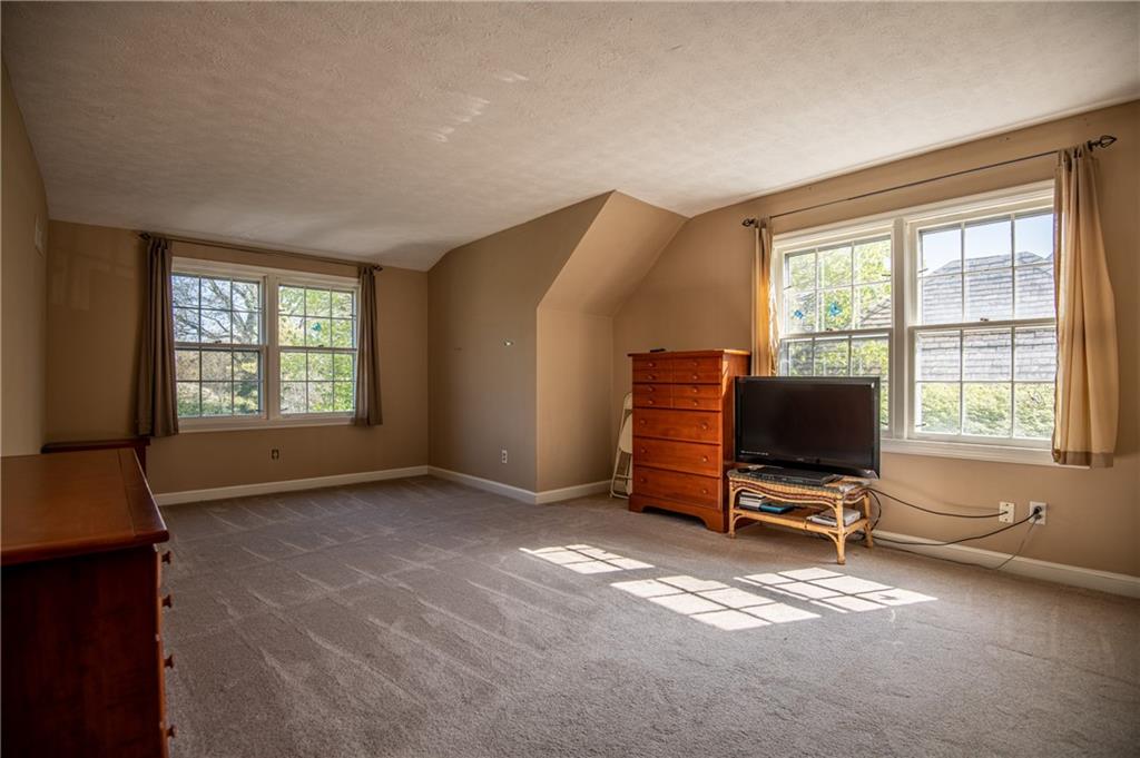 1127 Highland Road Sharon, PA 16146 - Photo 18 of 25 Gallery Image 18