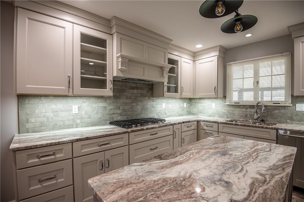 1127 Highland Road Sharon, PA 16146 - Photo 10 of 25 Gallery Image 10