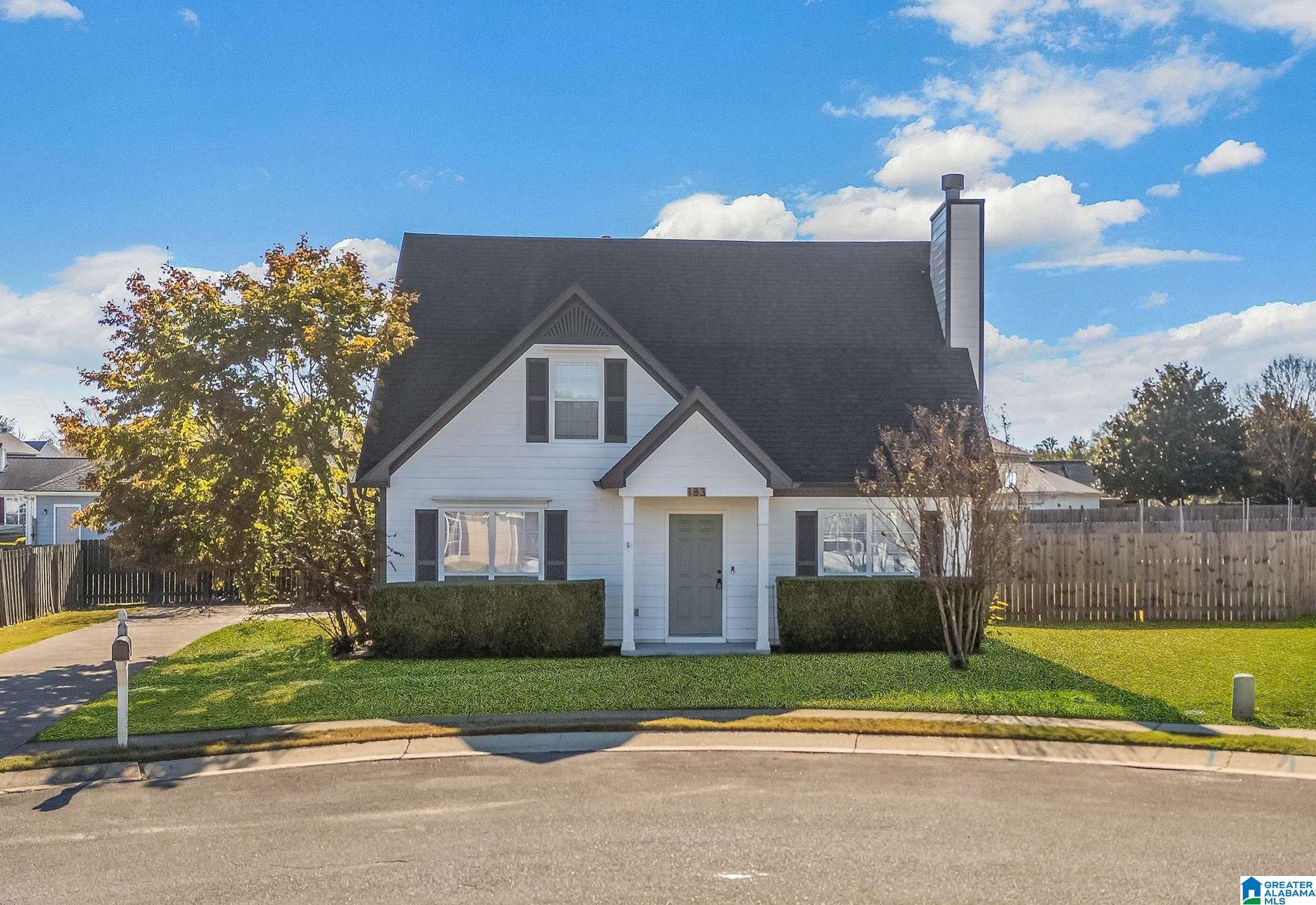 183 Stonecliff Circle Pelham, AL 35124 - Photo 1 of 36