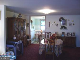 10212 West Keswick Road Philadelphia, PA 19114 - Photo 3 of 12 Dining Room