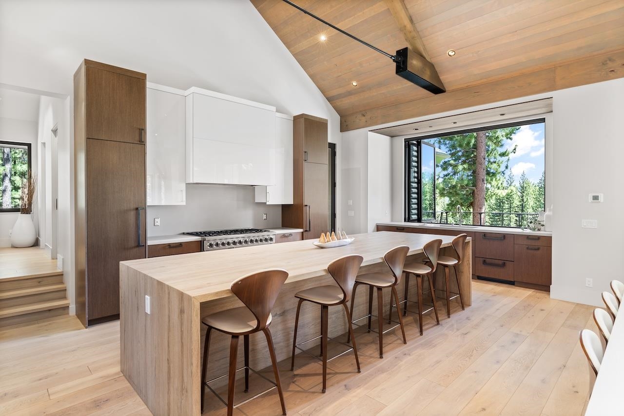 7745 Lahontan Drive Truckee, CA 96161 - Photo 5 of 28 a kitchen that has a cabinets counter space and appliances