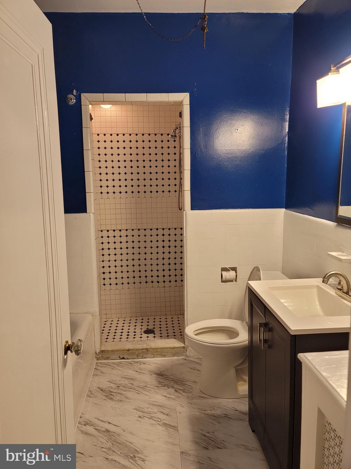 204 Avon Road Upper Darby, PA 19082 - Photo 14 of 31