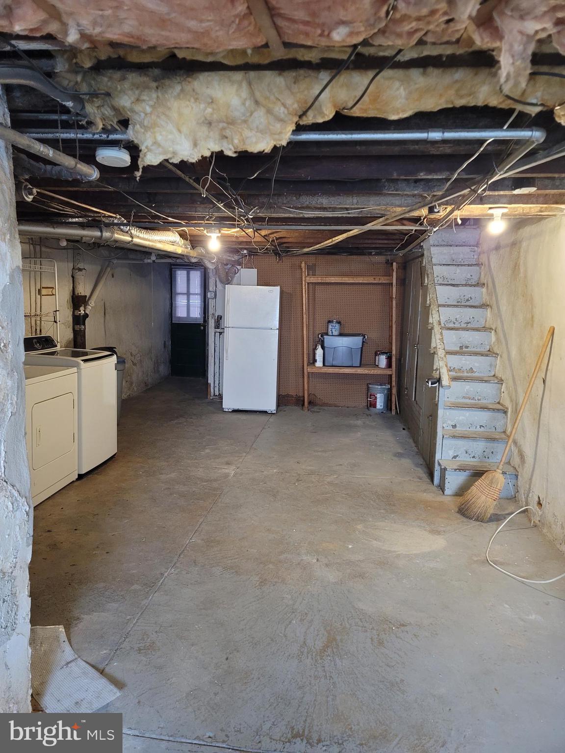 204 Avon Road Upper Darby, PA 19082 - Photo 22 of 31