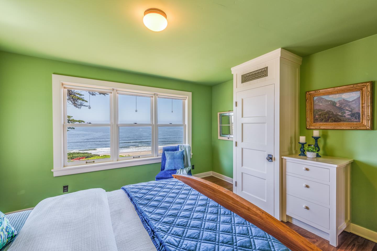 28 Cresta Way La Selva Beach, CA 95076 - Photo 19 of 39 a bedroom with a bed and a dresser