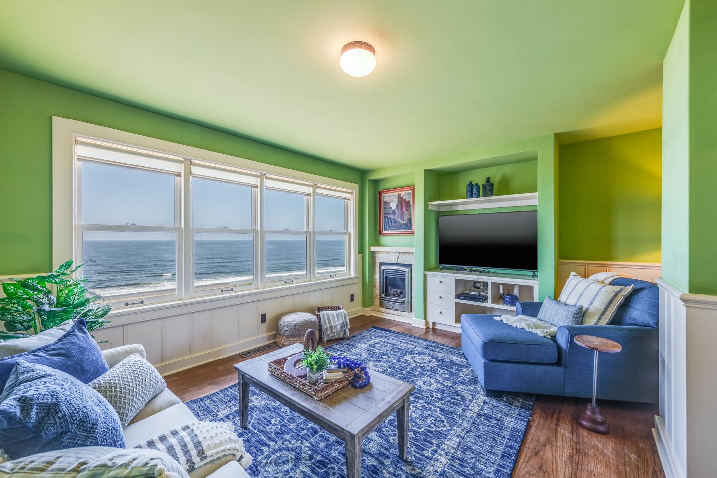 28 Cresta Way La Selva Beach, CA 95076 - Photo 20 of 39 a living room with furniture and a flat screen tv