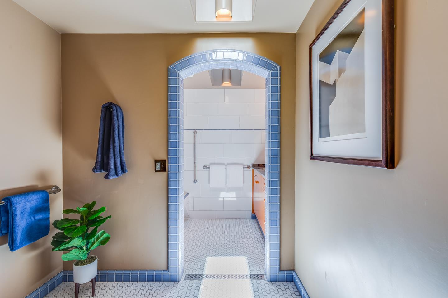 28 Cresta Way La Selva Beach, CA 95076 - Photo 34 of 39 a front view of a house with garden