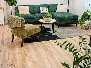 $2,500 | 110 South 15th Street, Wilmington, NC 28401