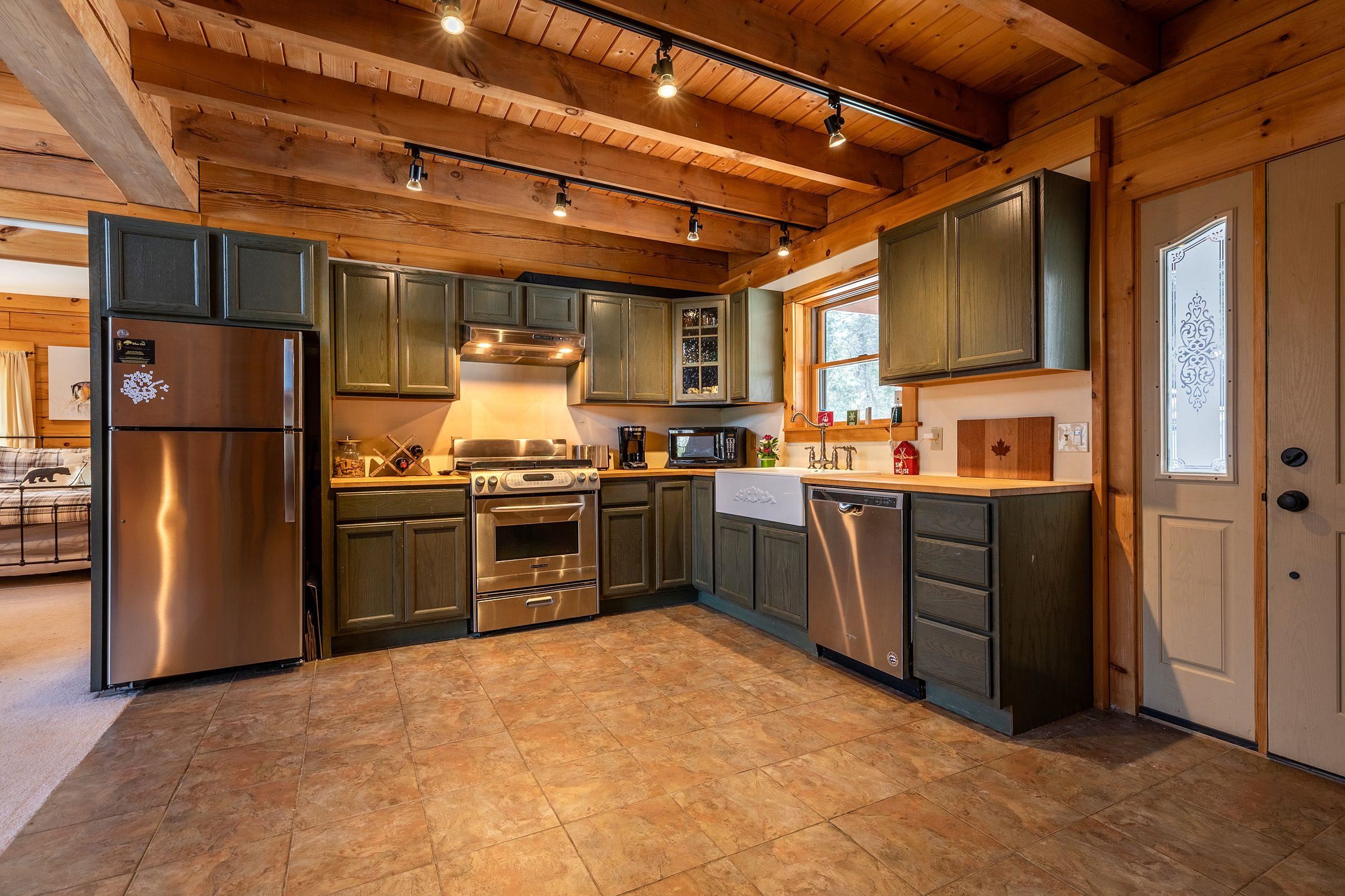 40 Loop Road Winhall, VT 05340 - Photo 8 of 40