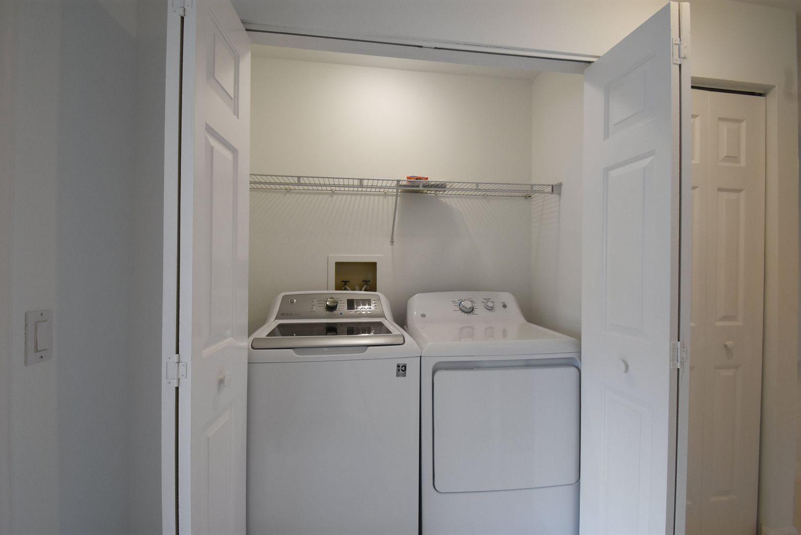 5581 Coach House Circle, Unit G Boca Raton, FL 33486 - Photo 7 of 24 NEW WASHER &DRYER