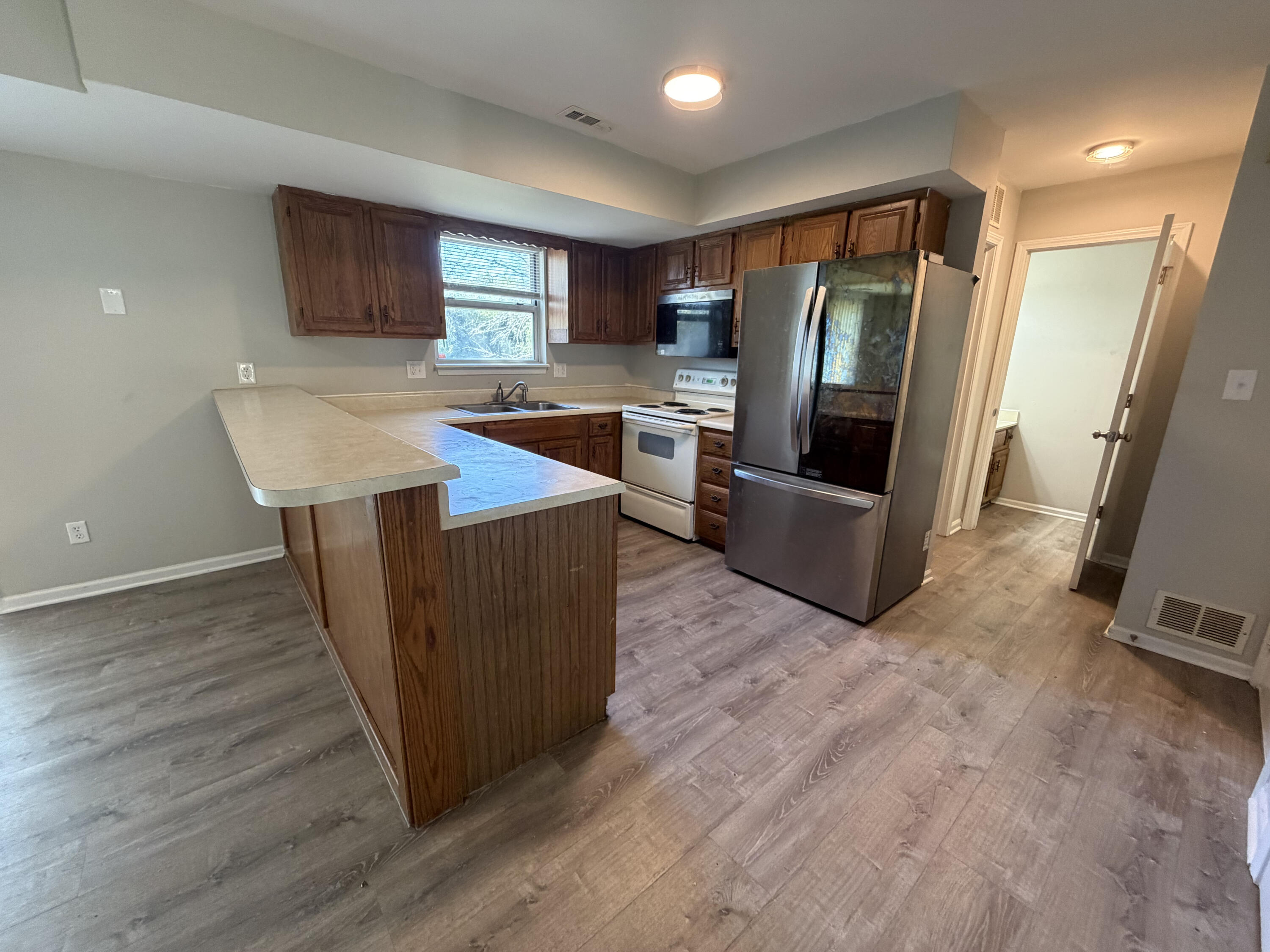 3603 Hermitage Road Columbia, MO 65201 - Photo 8 of 34 Gallery Image 8