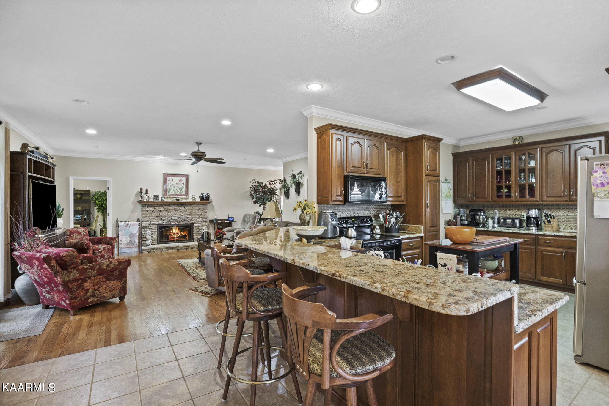 1150 Carroll Road Morristown, TN 37813 - Photo 5 of 27 carroll kit lr combo
