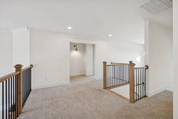 $1,100,000 | 11 Hammock Court, Winchester, TN 37398