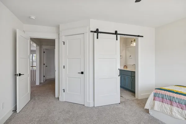 $1,100,000 | 11 Hammock Court, Winchester, TN 37398