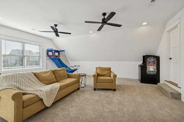 $1,100,000 | 11 Hammock Court, Winchester, TN 37398
