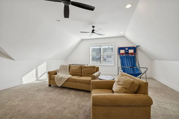 $1,100,000 | 11 Hammock Court, Winchester, TN 37398