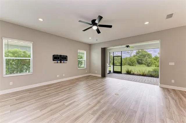 $4,000 | 2802 Butterfly Jasmine Trail, Sarasota, FL 34240