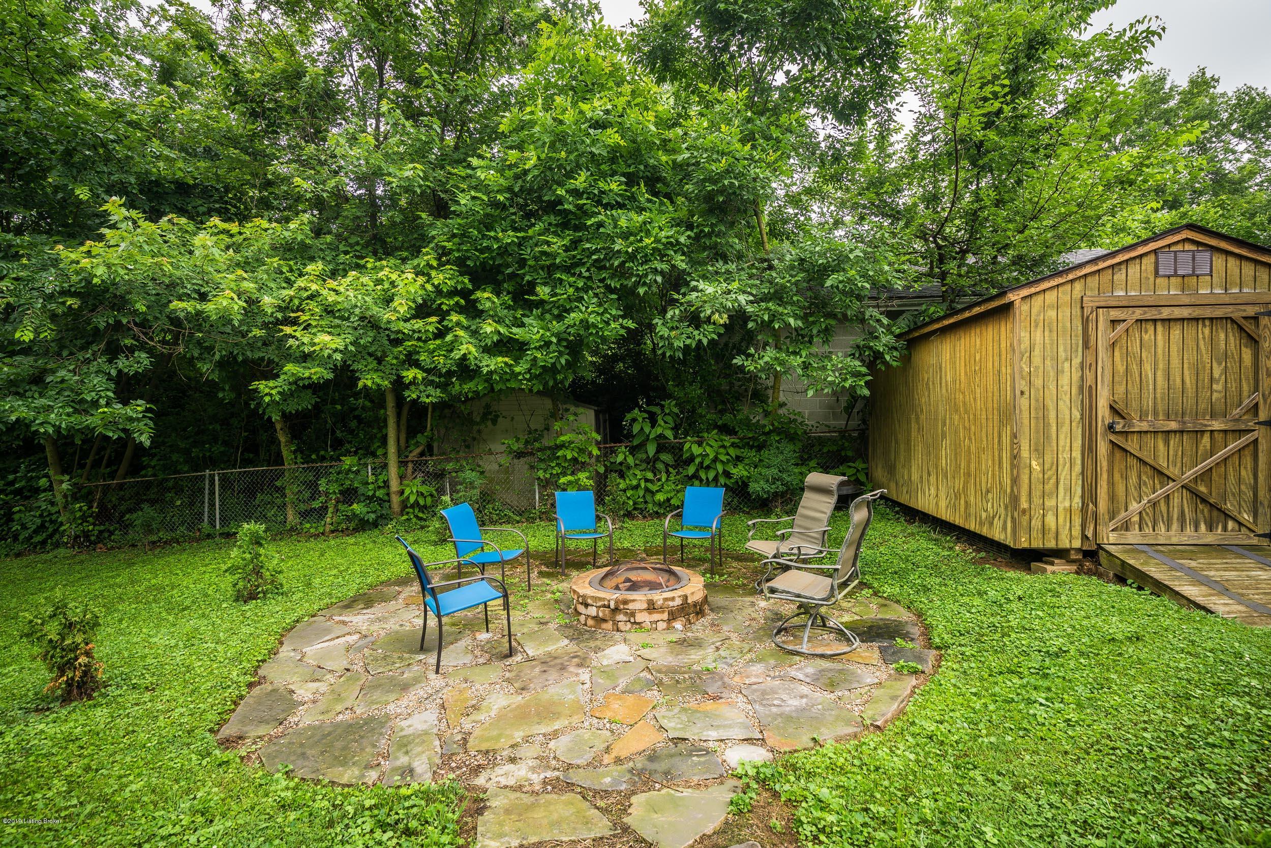 8802 Waltlee Road Louisville, KY 40291 - Photo 10 of 53 8802 Waltlee Rd-10